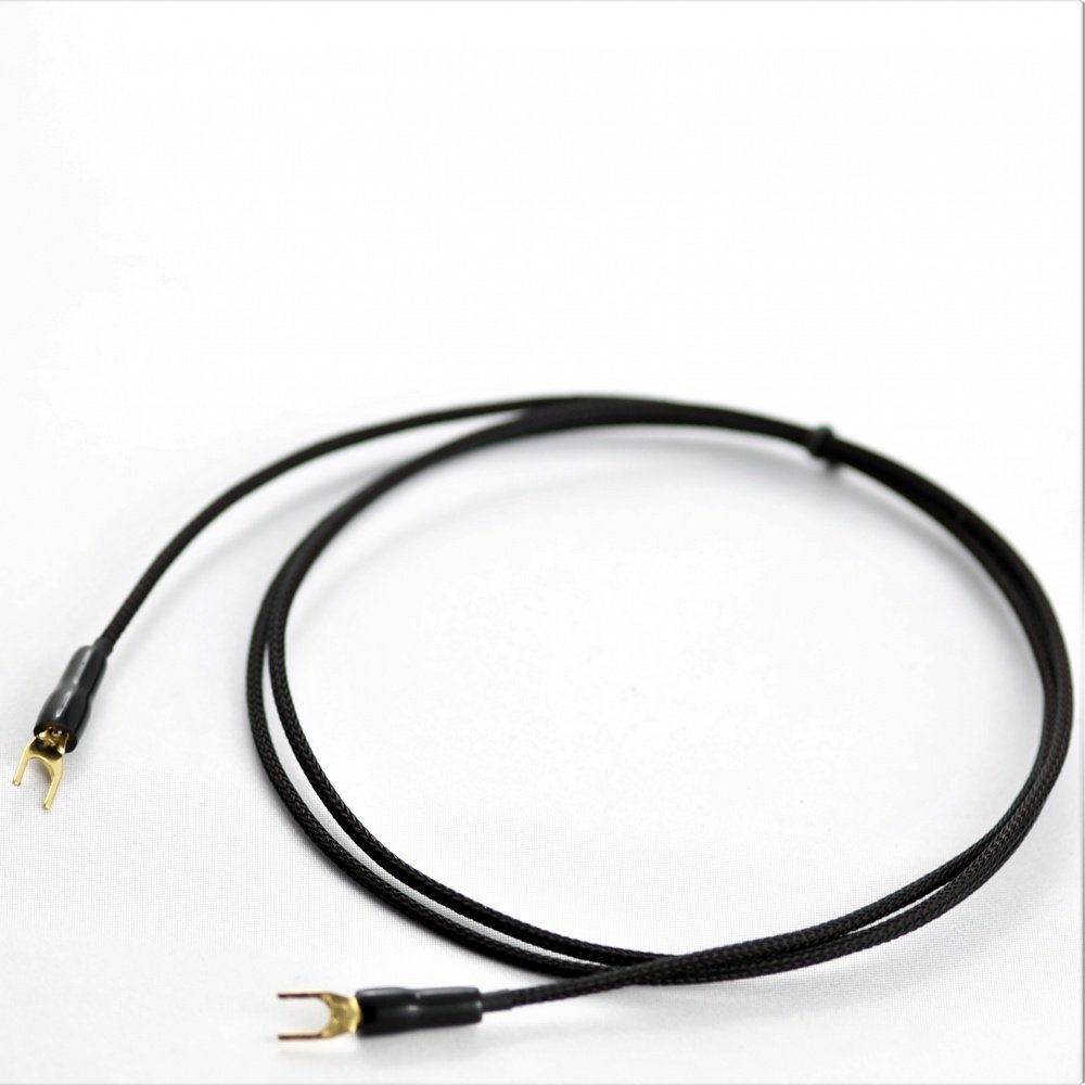 Turntable cable